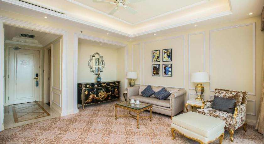 ホテルVinoasis Phu Quoc ビエンホア エクステリア 写真