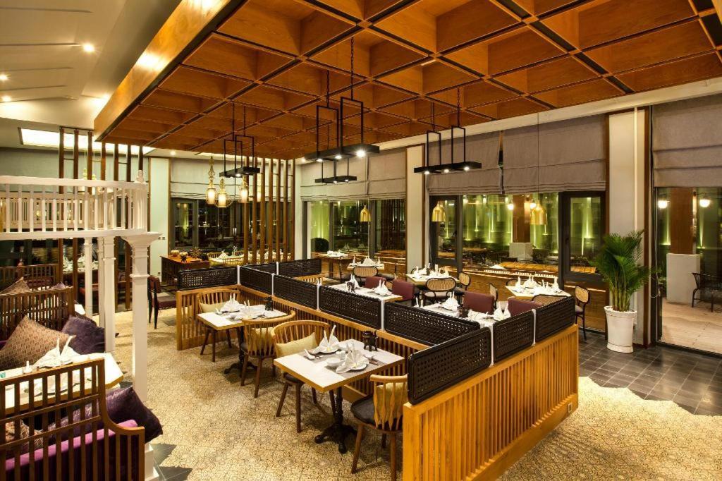 ホテルVinoasis Phu Quoc ビエンホア エクステリア 写真